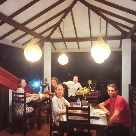 Ayubowan Homestay Катунаяка Екстер'єр фото
