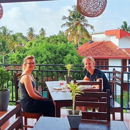 Ayubowan Homestay Катунаяка Екстер'єр фото