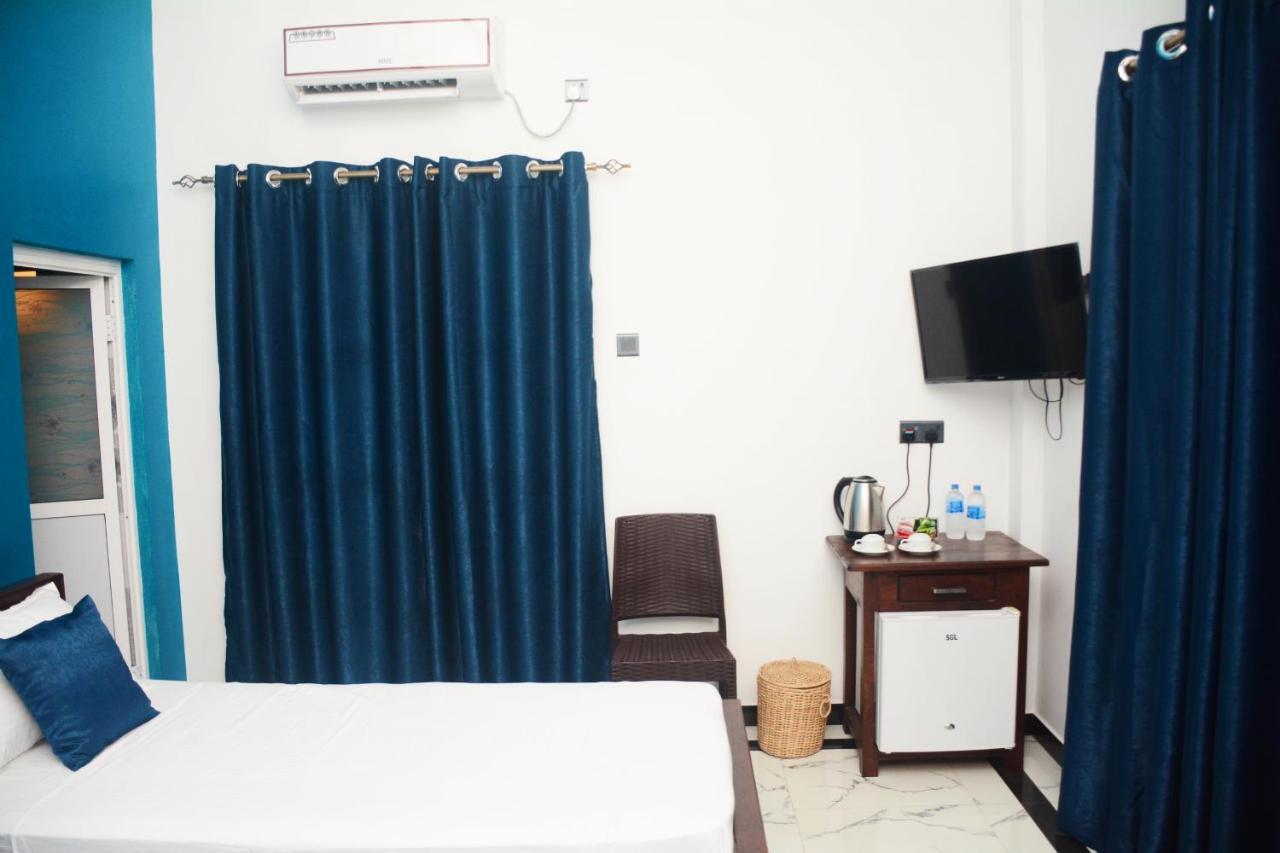 Ayubowan Homestay Катунаяка Екстер'єр фото