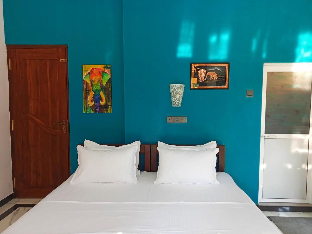 Ayubowan Homestay Катунаяка Екстер'єр фото